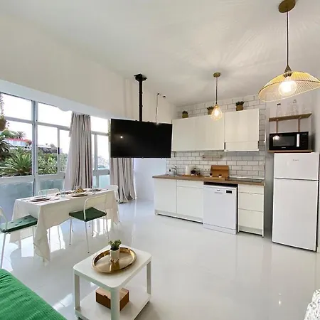 Paradise Studio Belair Wifi, Piscina, Parking Апартаменты